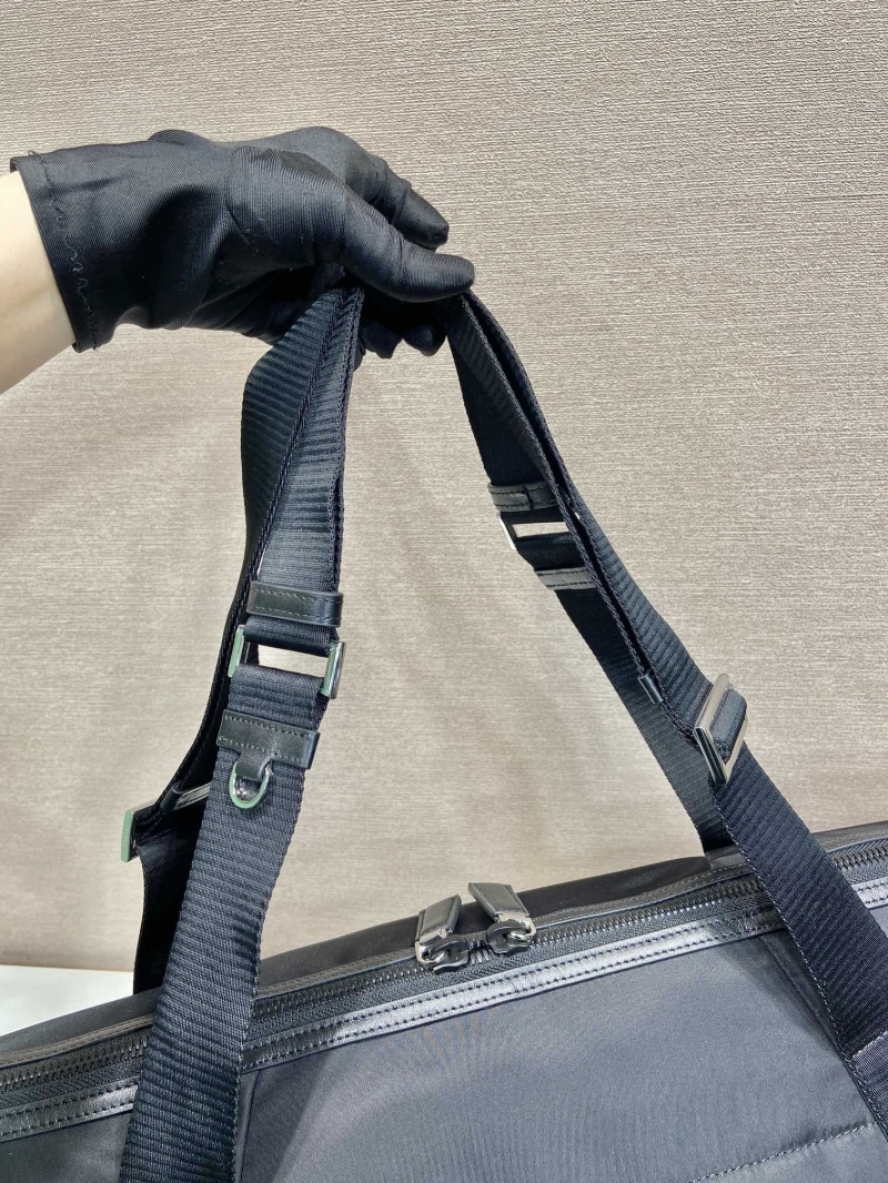 Pra*a top handle bags